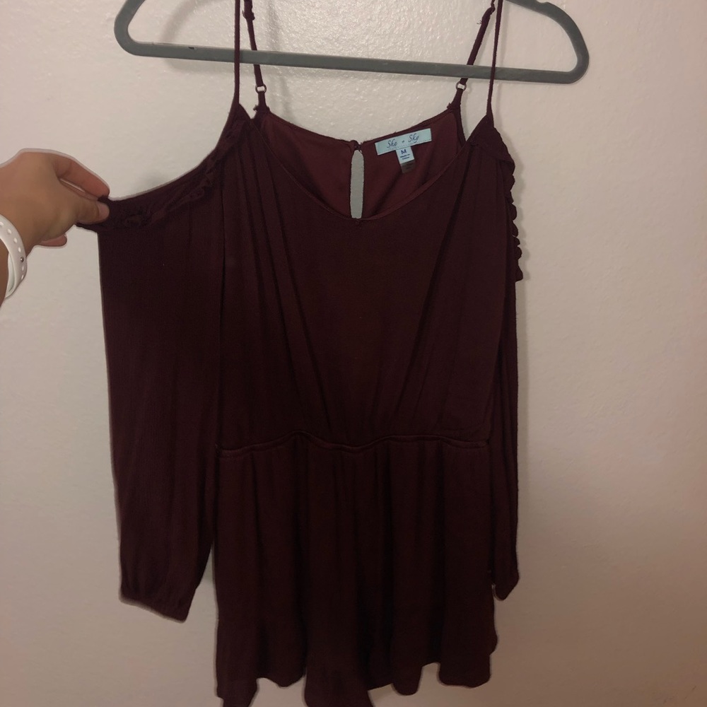 Maroon open shoulder romper !